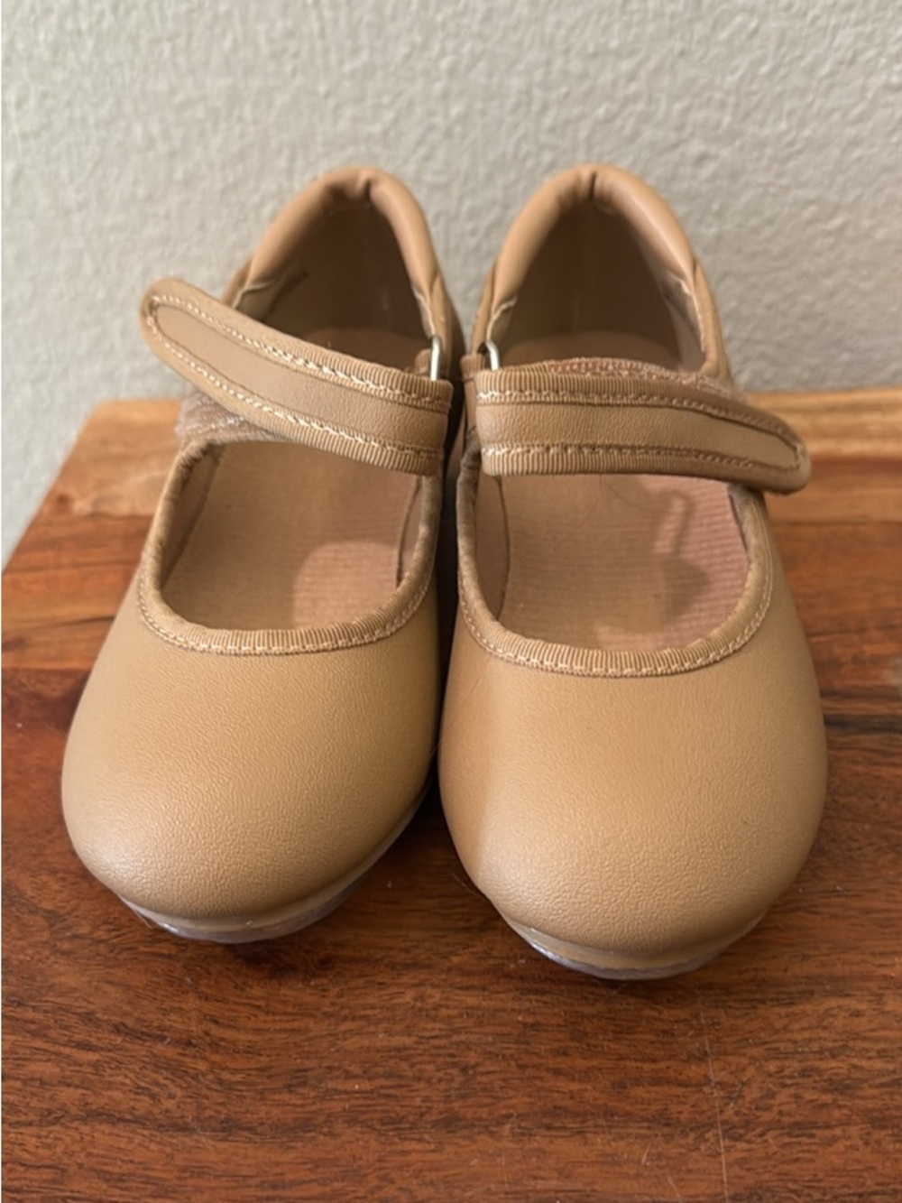 Tap Shoes in Tan